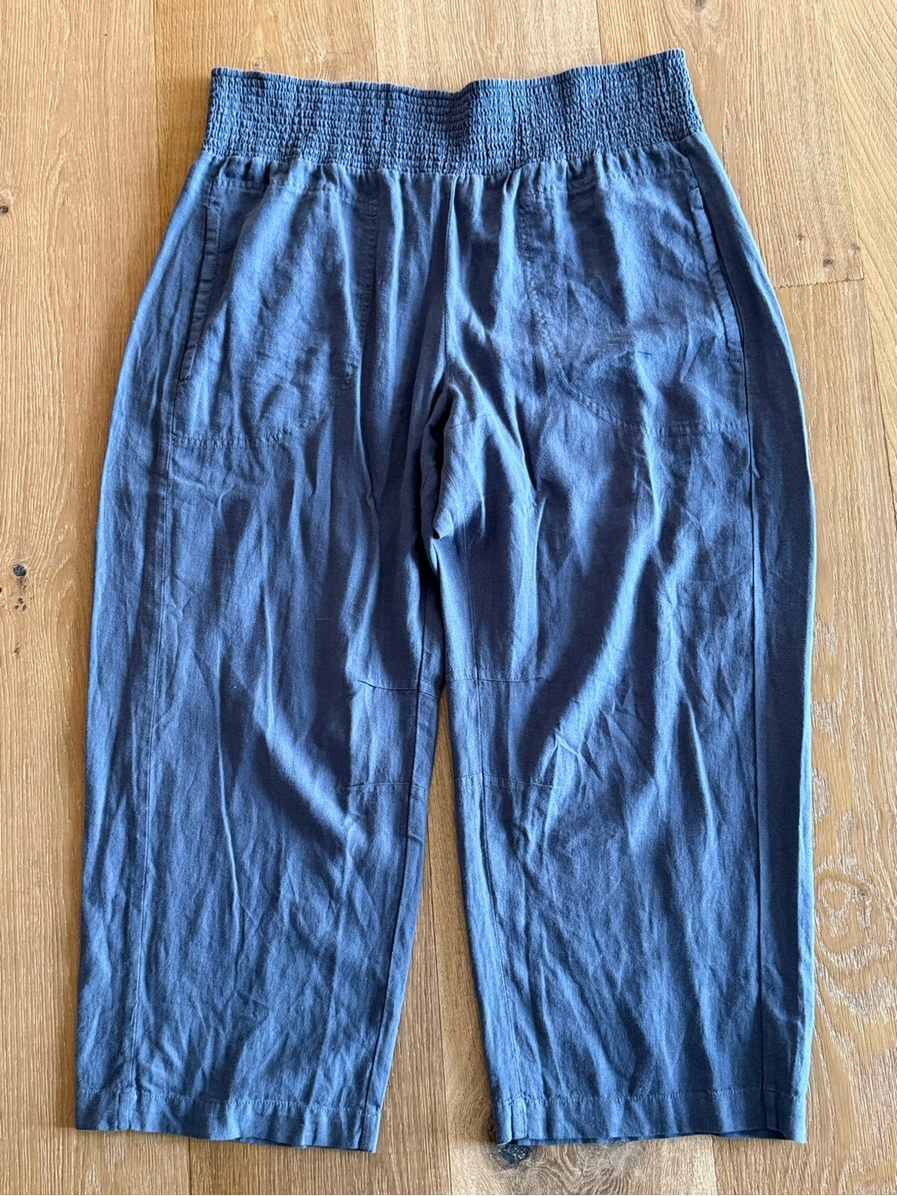 NEVER WORN Pilcro Navy Blue Straight-Leg Smocked Waist Pants
